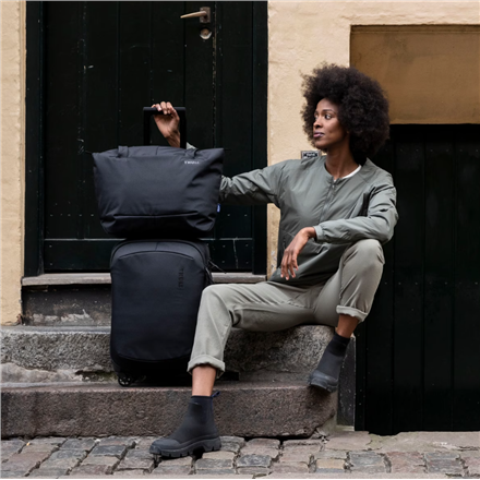 Thule Subterra 2 | Tote bag | Vetiver Gray | 10.9-16 " - Image 6